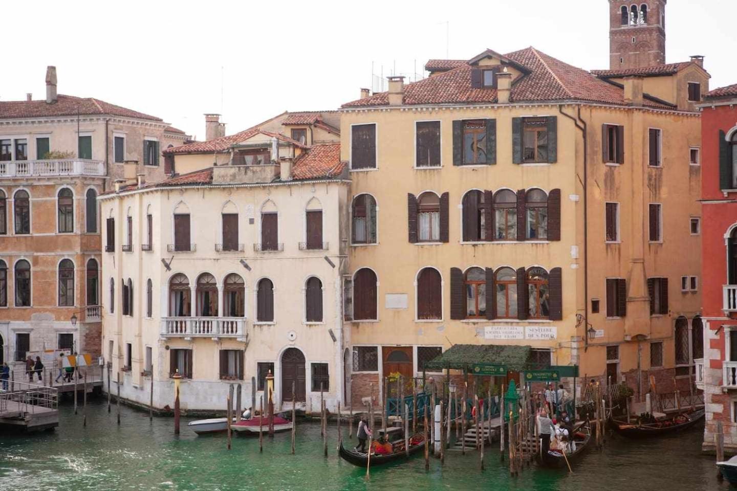 Do Leoni Apartments Venesia Ruang foto