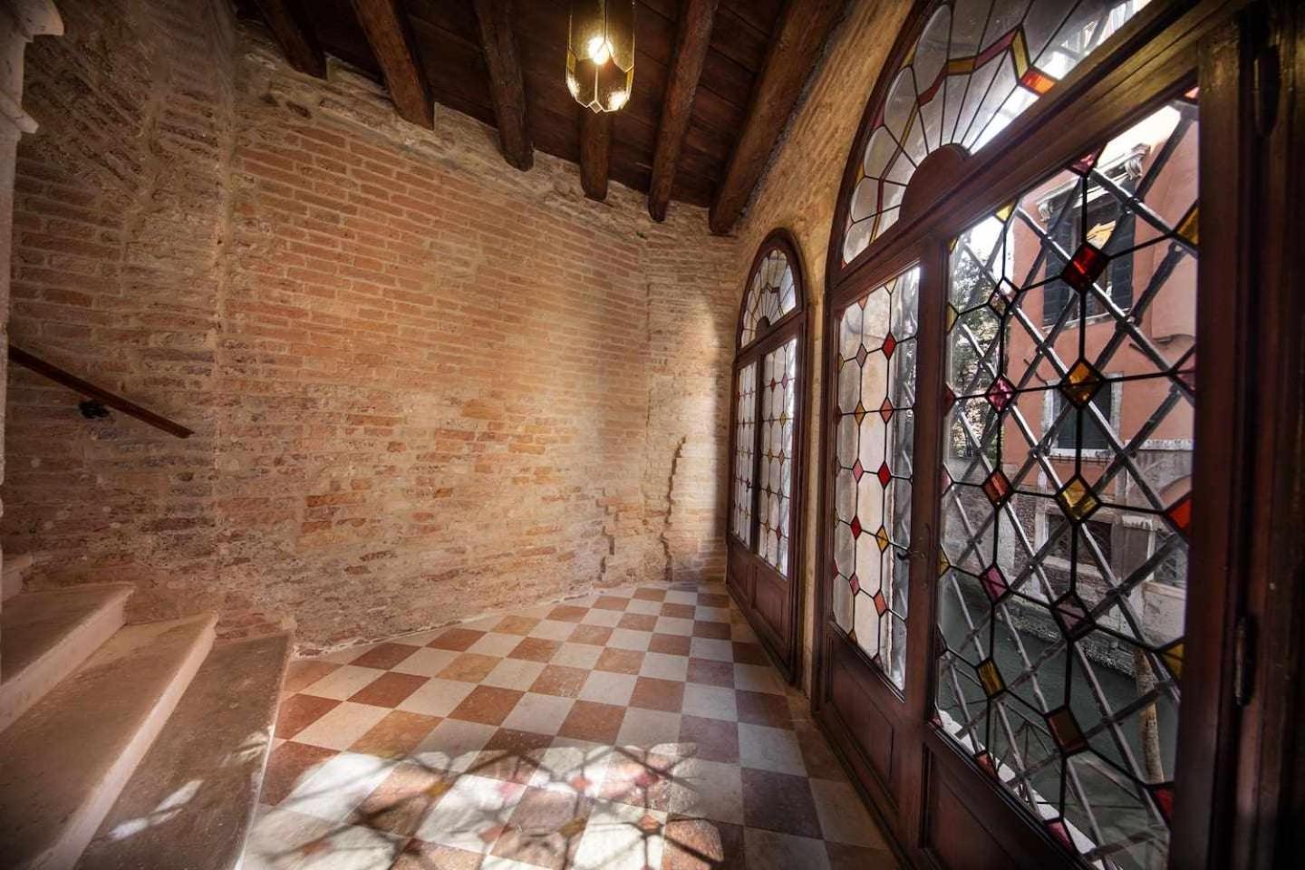 Do Leoni Apartments Venesia Ruang foto