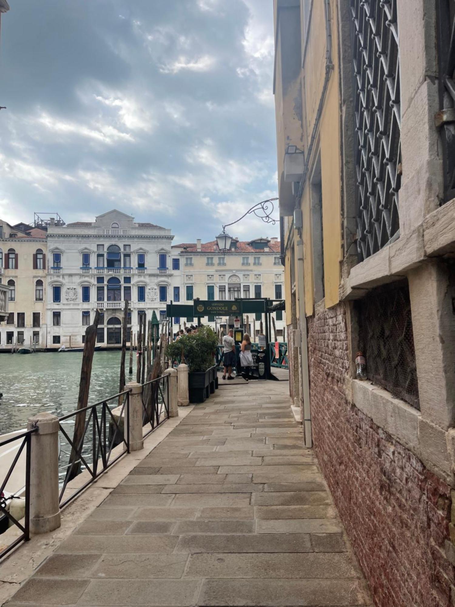 Do Leoni Apartments Venesia Bagian luar foto